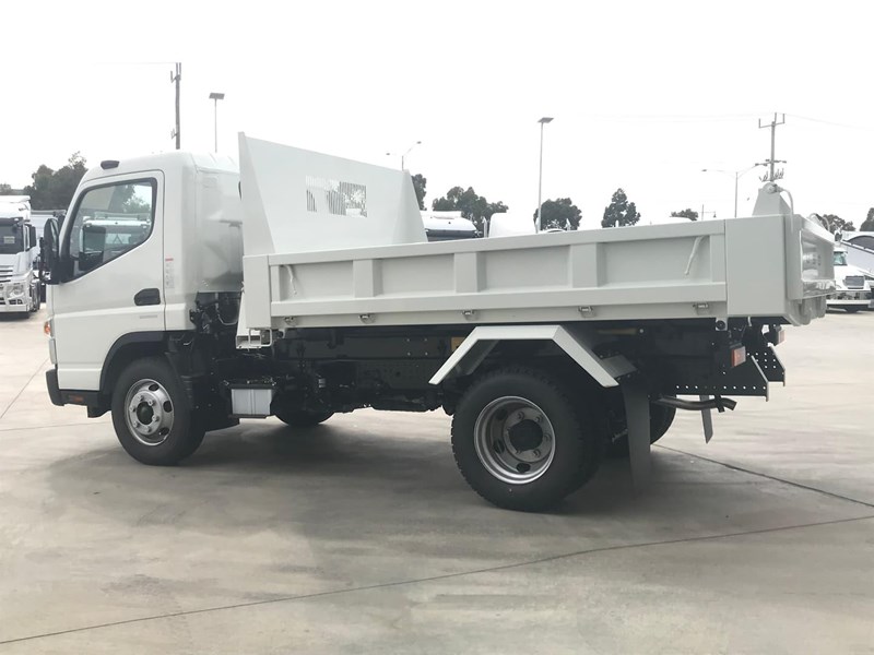 fuso canter 857587 011