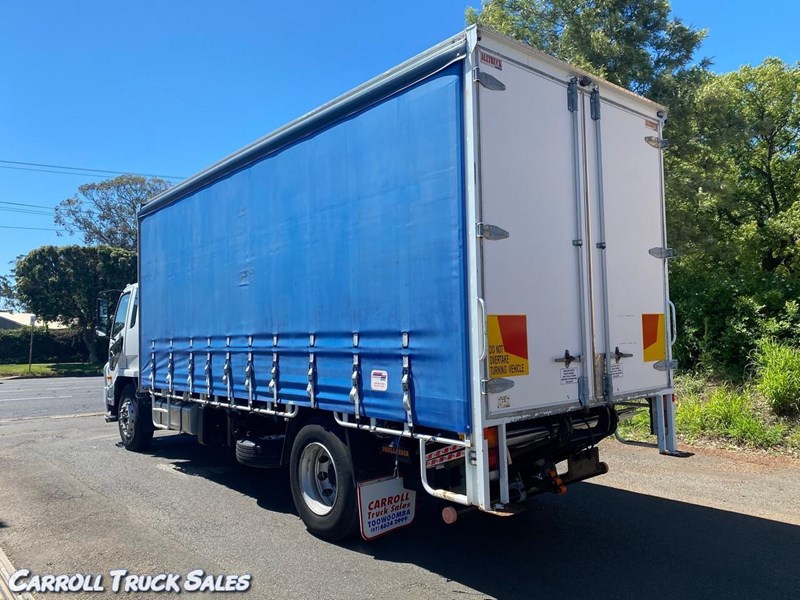 fuso fighter 1627 872672 007