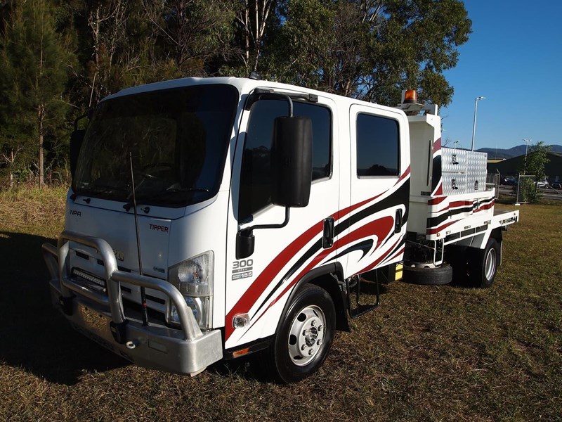 isuzu n series 844131 019