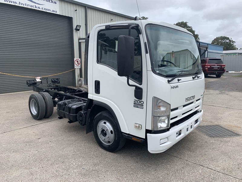 isuzu nnr200 874026 003