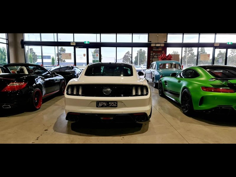 ford mustang 873966 027