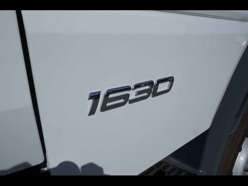 mercedes-benz atego 845900 017