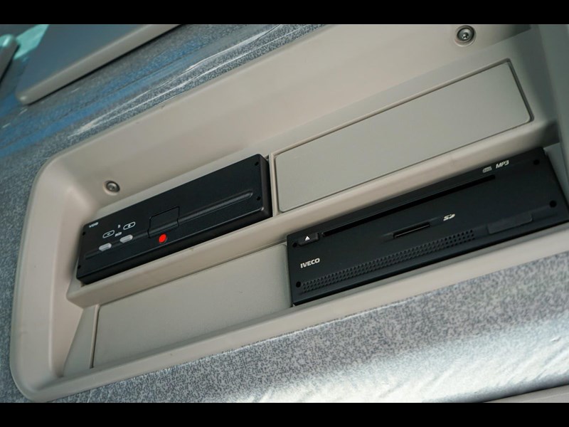 iveco stralis x-way 833629 033