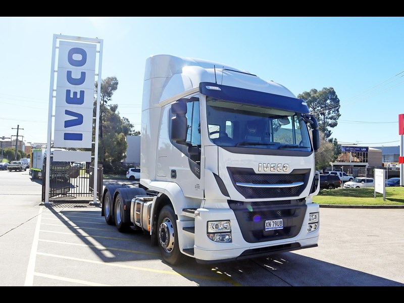 iveco stralis x-way 833629 001