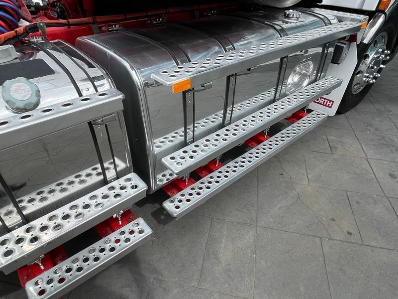 kenworth t409 865692 019