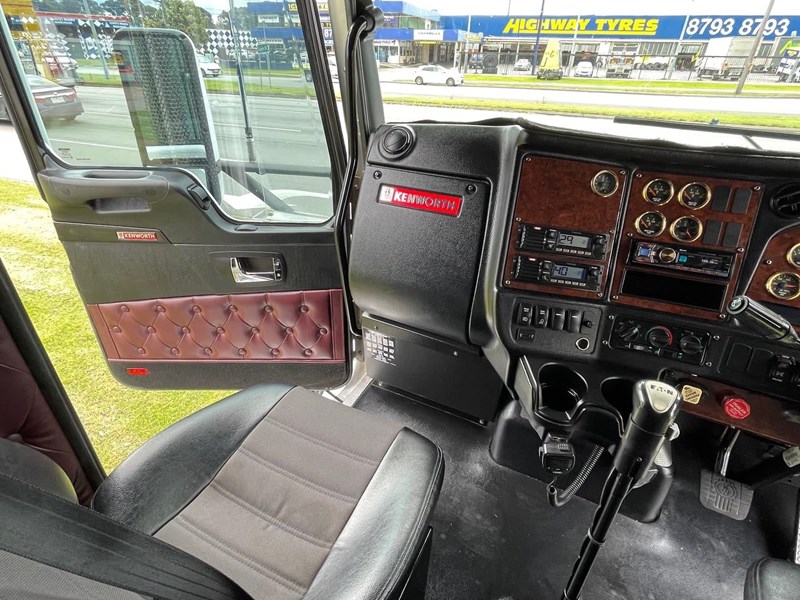 kenworth t409 865692 023