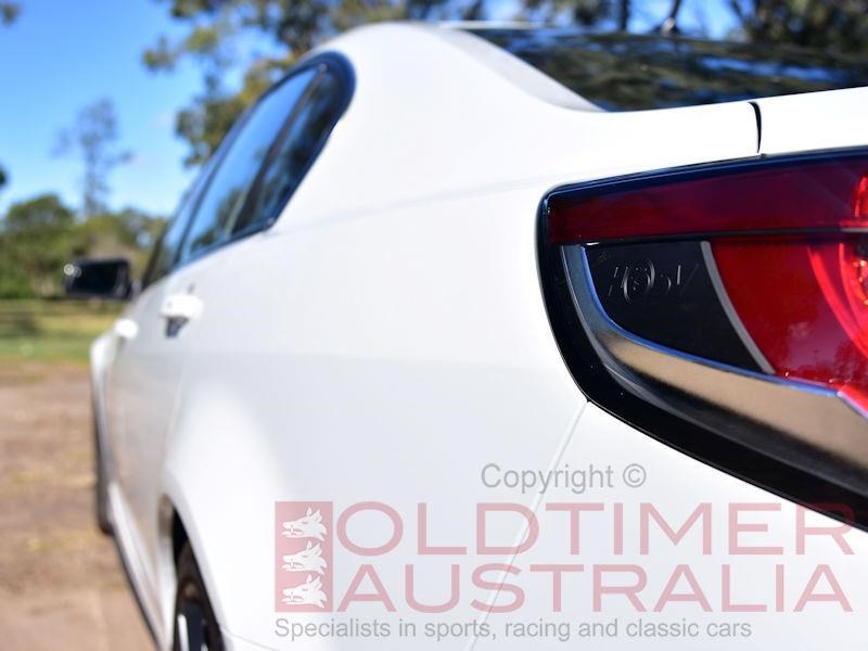 holden hsv 874471 057