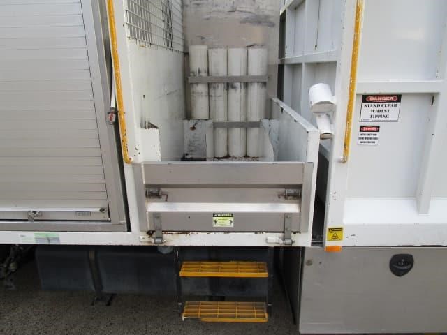 isuzu f series 849695 037