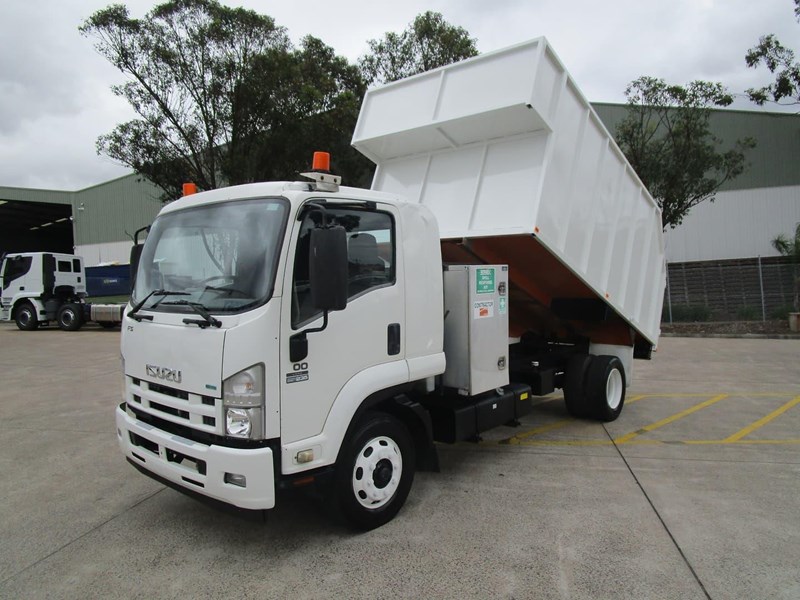isuzu f series 872850 005