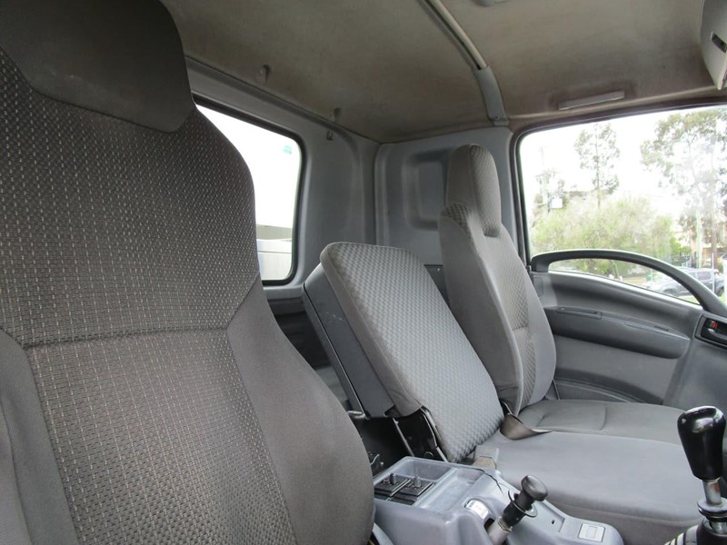 isuzu f series 872850 029