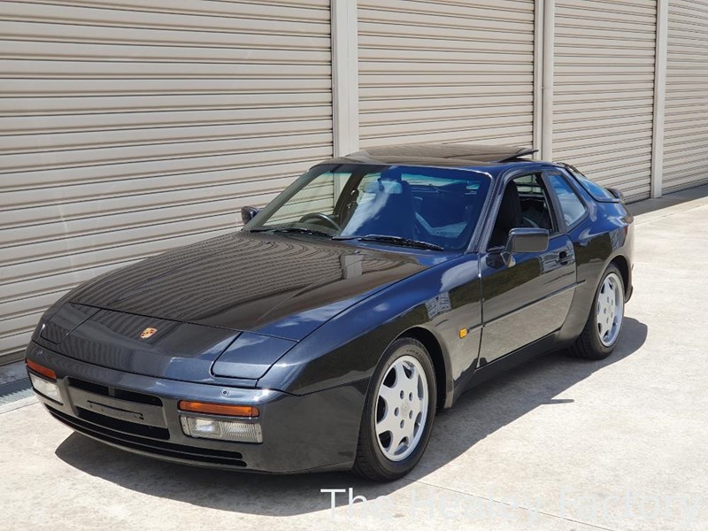 porsche 944 turbo 874598 021
