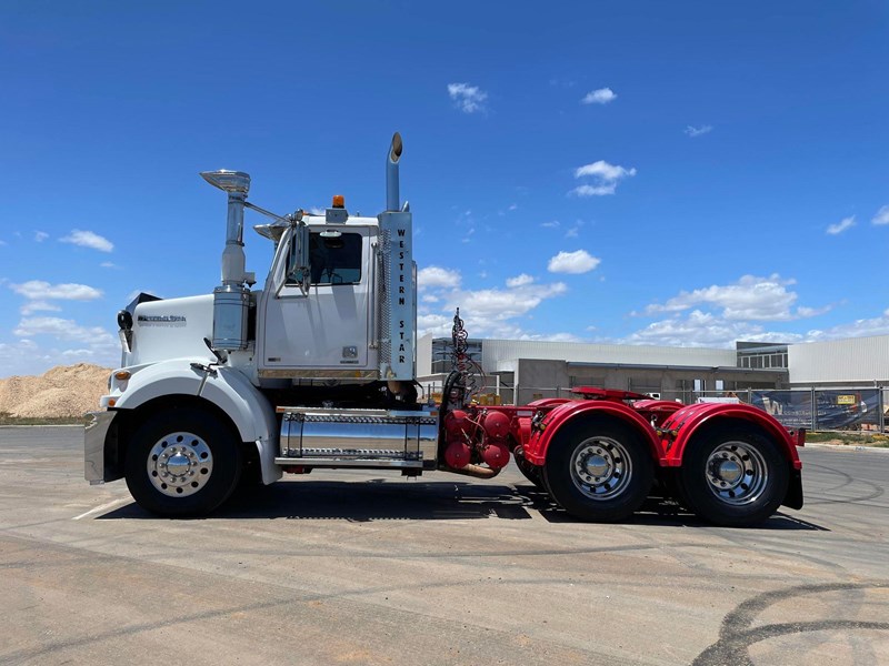 western star 4800 fx 874674 011