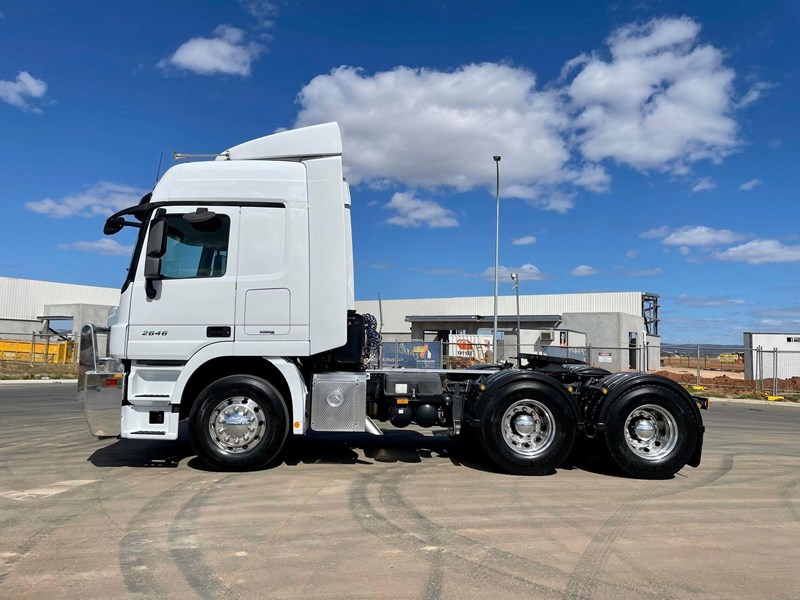 mercedes-benz actros 2646 875018 009