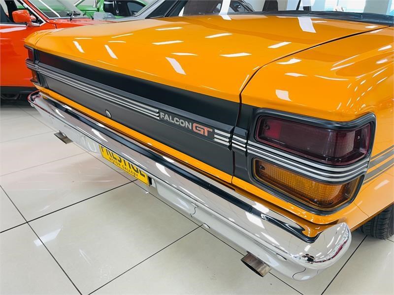 ford falcon 875056 035