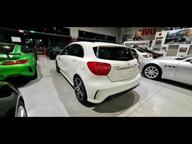 mercedes-benz a-class 875137 029
