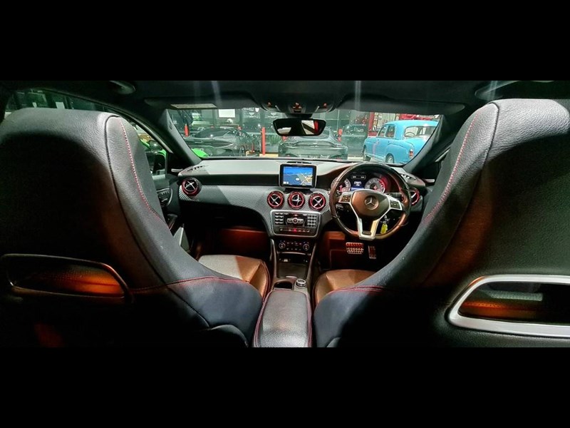 mercedes-benz a-class 875137 055