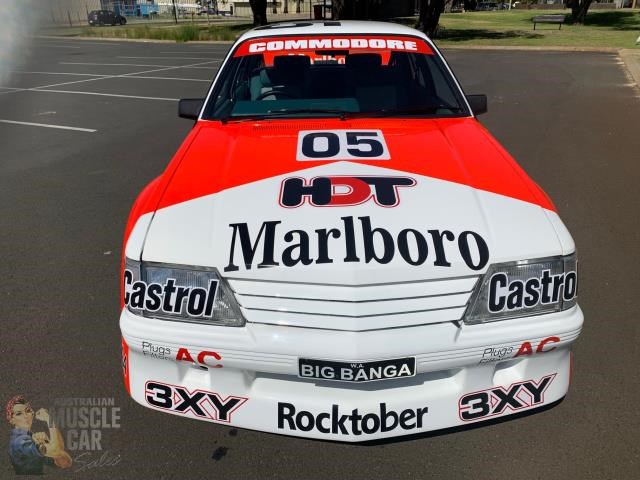 hdt commodore 875228 017