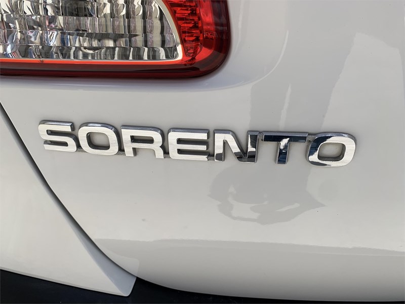 kia sorento 875264 097