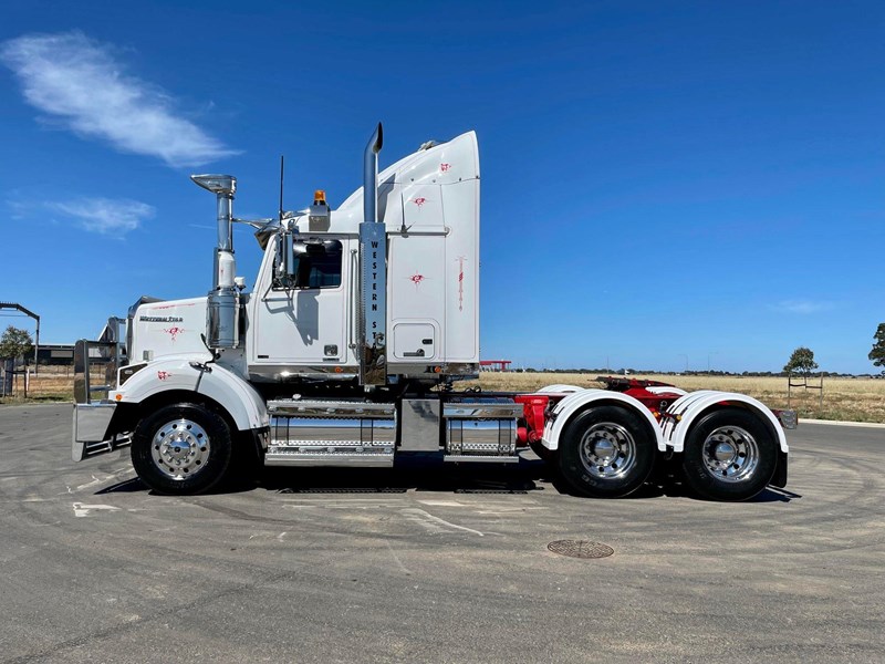 western star 4800 fx stratosphere 875336 013