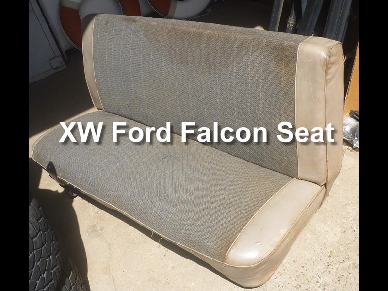 ford falcon 875503 001