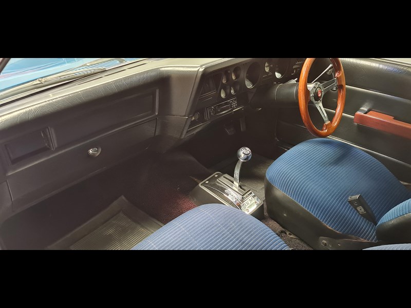 holden one tonner 875485 007
