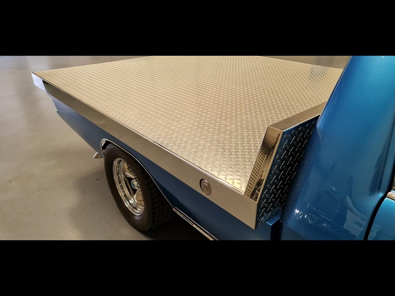 holden one tonner 875485 067