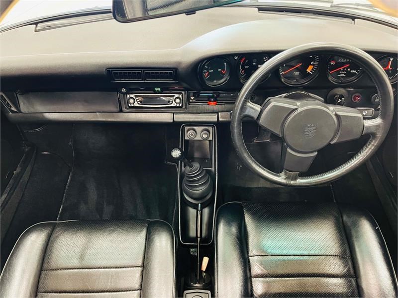 porsche 911 875874 021