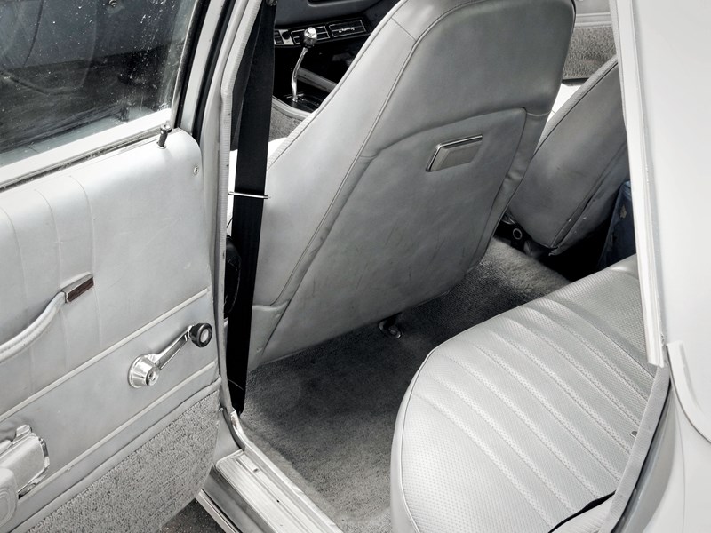 chrysler regal 876156 021