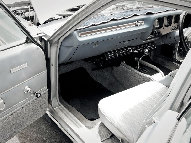 chrysler regal 876156 019