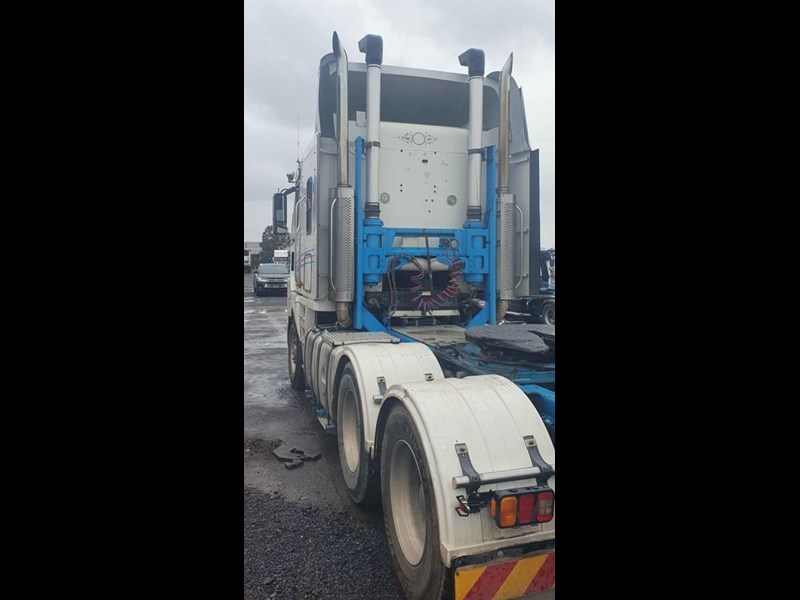 freightliner argosy 876197 011