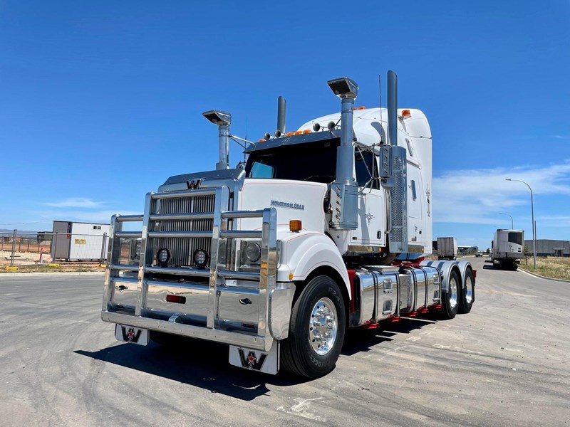 western star 4900 fx stratosphere 873866 003