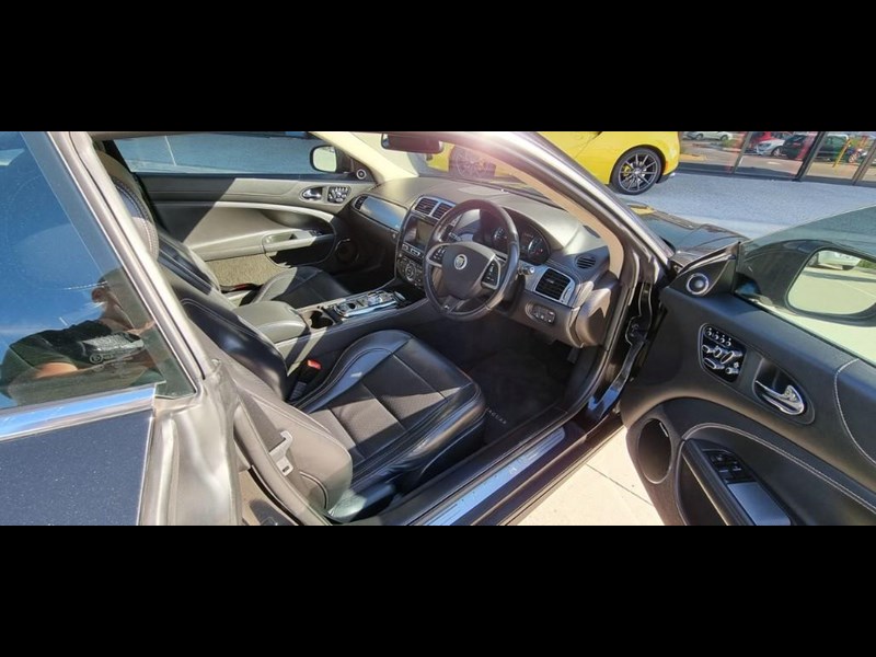 jaguar xkr 876354 041