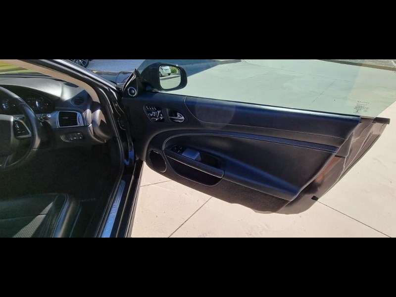 jaguar xkr 876354 043