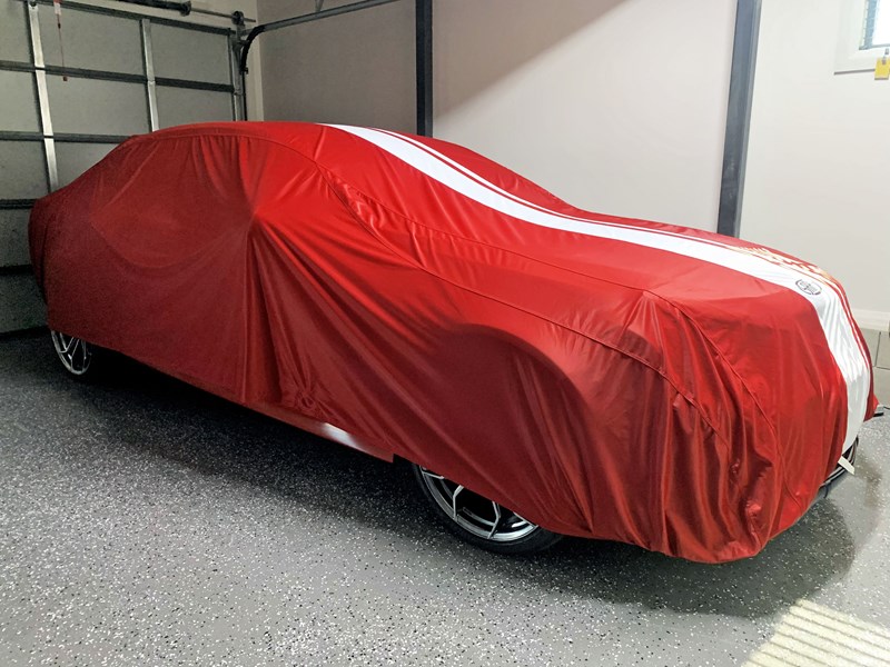 holden commodore ss-v 876852 015
