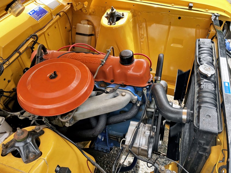 ford falcon 876856 013