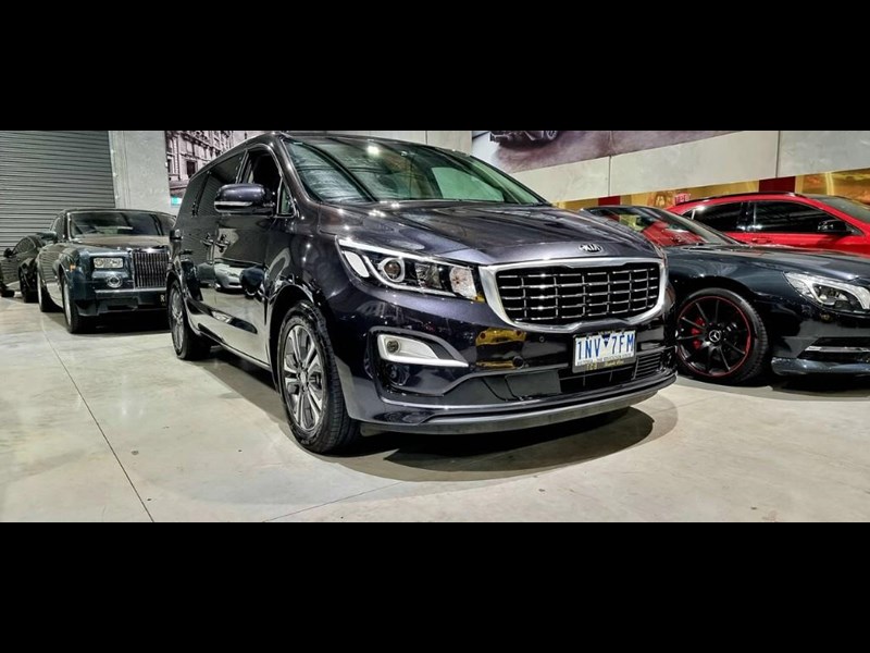 kia carnival 877126 069