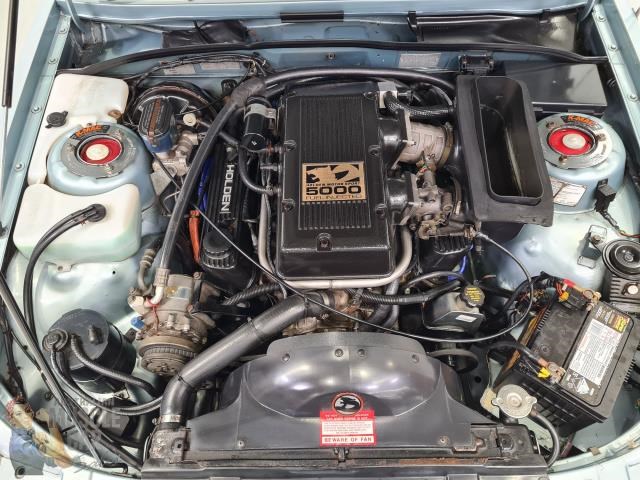 hsv commodore 877317 047