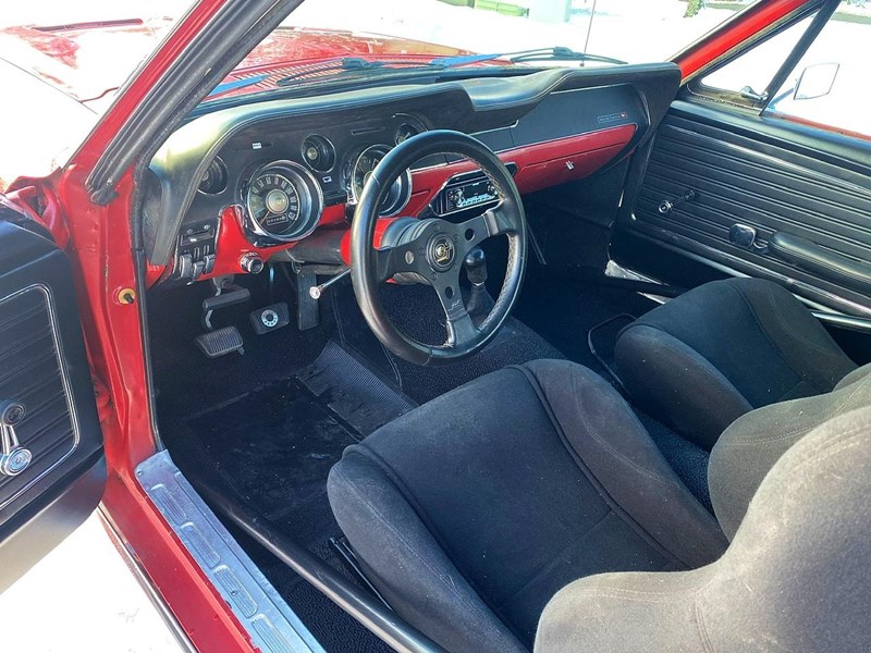 ford mustang 877330 049