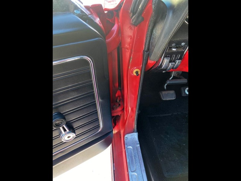 ford mustang 877330 043