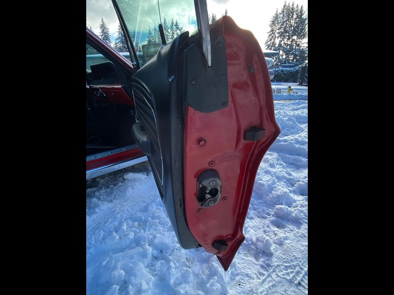 ford mustang 877330 063