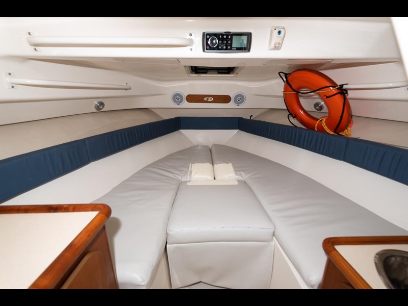 pursuit 2570 offshore 877590 025