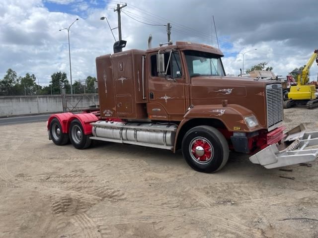 freightliner fl112 877602 001