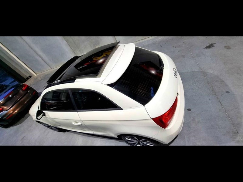 audi a1 877911 033