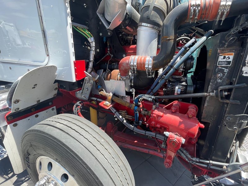 kenworth t409 873065 037