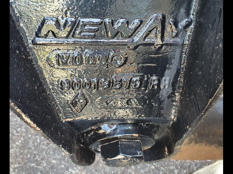 freightliner coronado 874506 017
