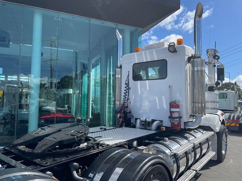 kenworth t408 sar 838497 007