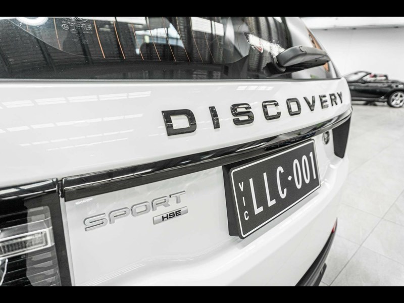 land rover discovery sport 878209 013