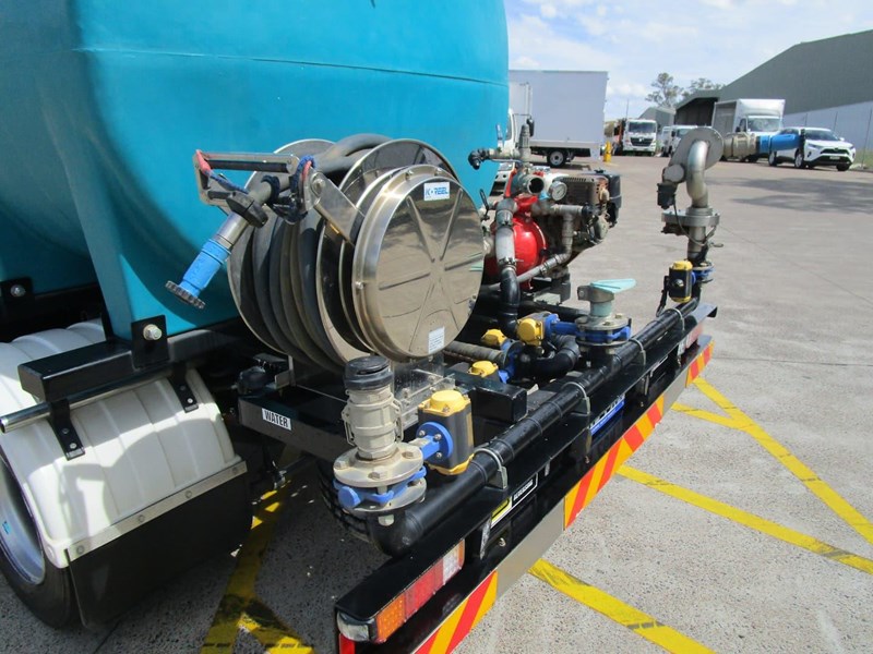 fuso fighter 868489 023