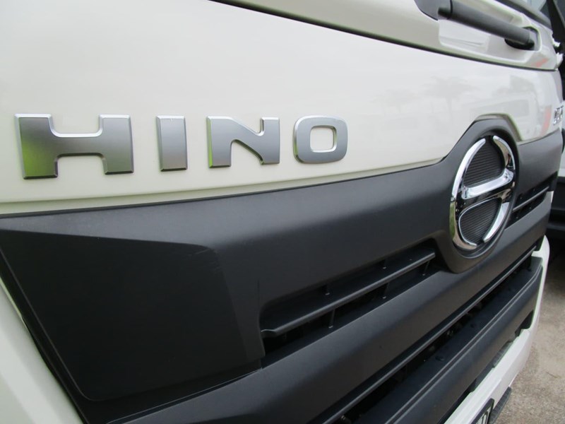 hino 500 series 874544 055