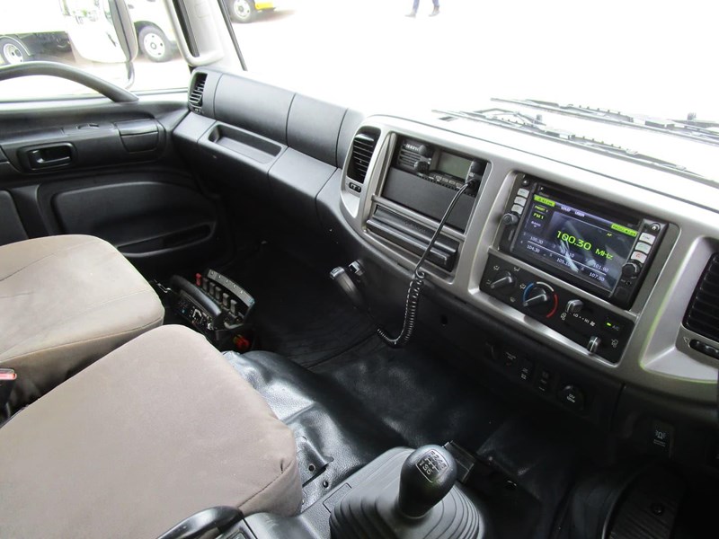 hino 500 series 874544 041